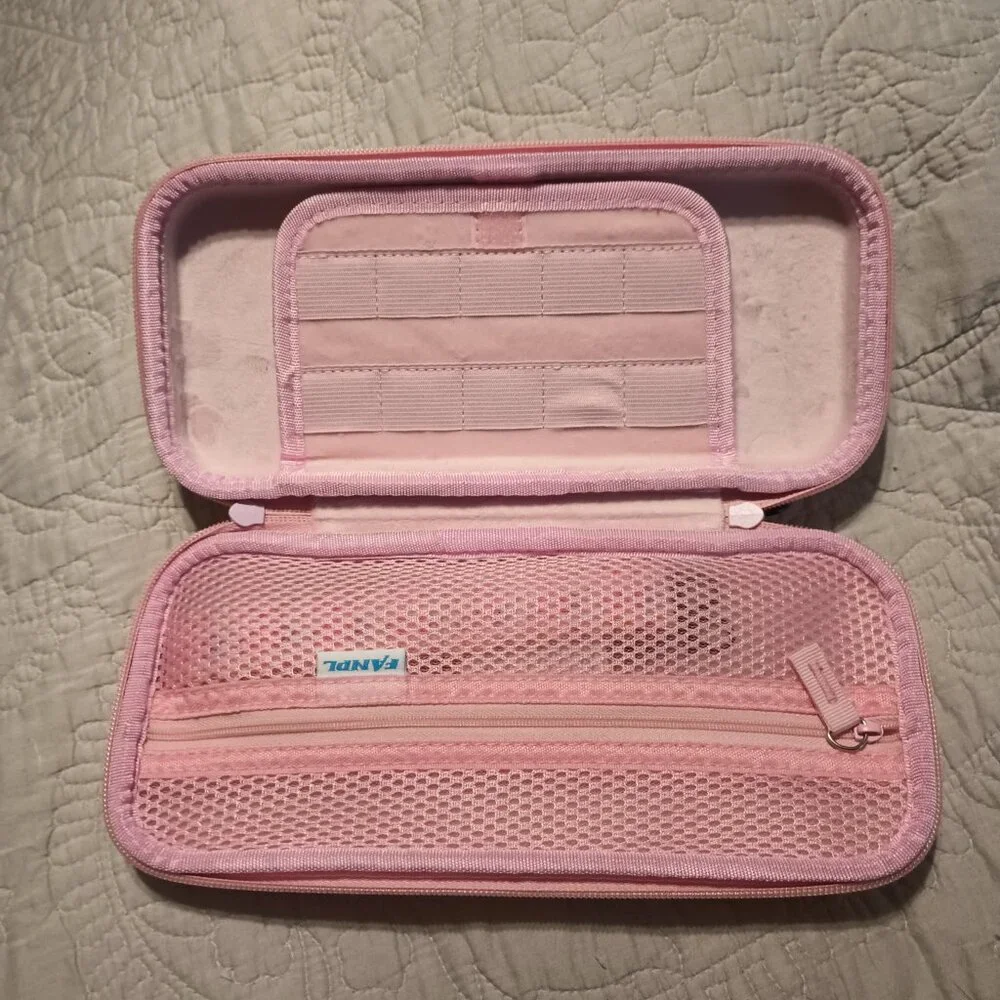 NWOT FANPL Kirby Bubble Star Carrying Case for Switch